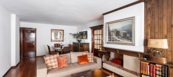 5 bedrooms Apartment in Madrid, Spain No. 149485 4