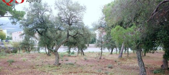 قطعة أرض في Barcelona, Spain رقم 113360 8