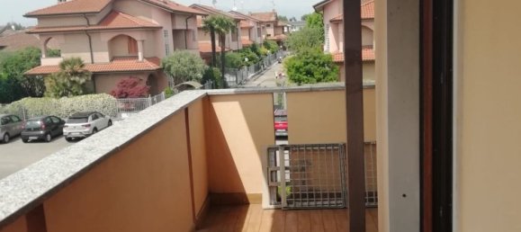 3 bedrooms Apartment in Seregno, Italy No. 378437 13