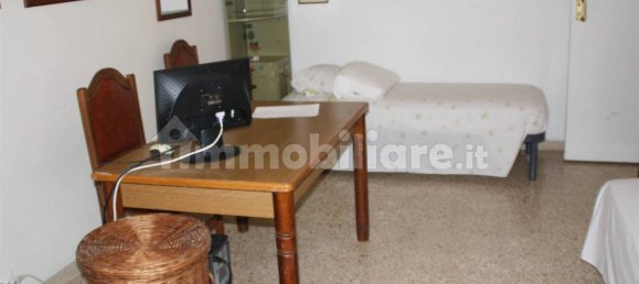 2 bedrooms Apartment in Potenza, Italy No. 347789 4