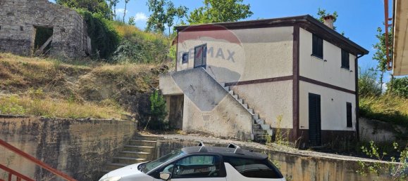 2 bedrooms Apartment in Contrada, Italy No. 52970 14