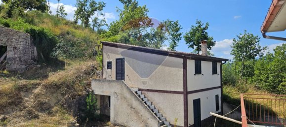 2 bedrooms Apartment in Contrada, Italy No. 52970 17