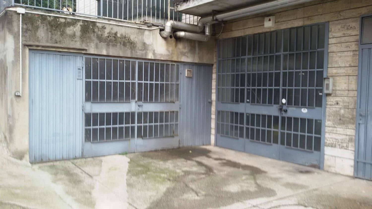 Propriété commerciale à Brescia, Italy 340m² No. 391858
