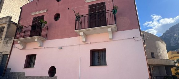 6-Zimmer Haus in Castellammare del Golfo, Italy, Nr. 265682 12