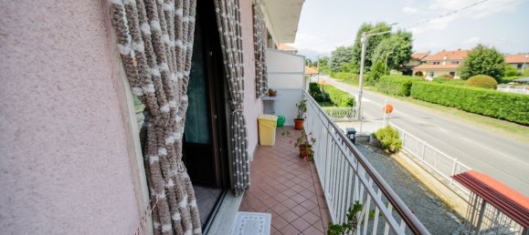 2 rooms Apartment in San Maurizio Canavese, Italy No. 287766 9