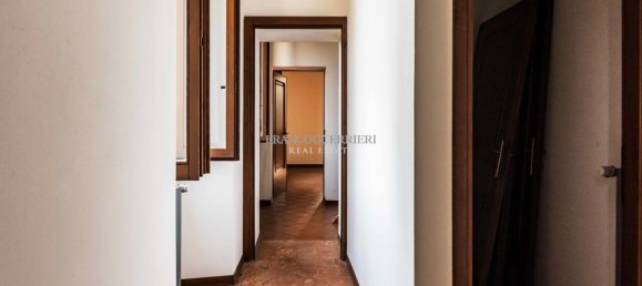 7-Zimmer Villa in Alserio, Italy, Nr. 115623 16