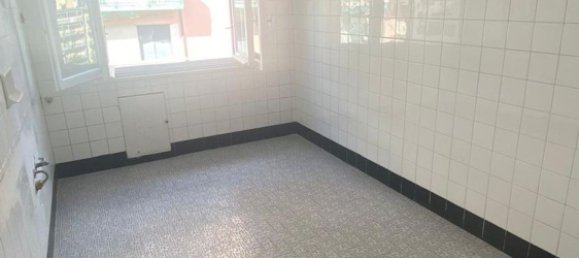 Квартира с 4 комнатами в Генуя, Италия № 189196 10