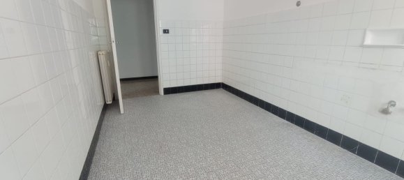 Квартира с 4 комнатами в Генуя, Италия № 189196 12