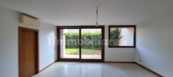 2 غرف نوم فيلا في San Martino Buon Albergo, Italy رقم 272912 6