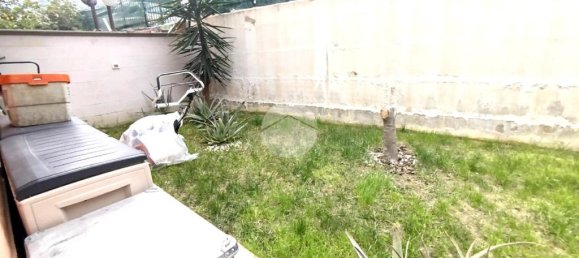 Квартира с 3 спальнями в Пескара, Италия № 165844 3