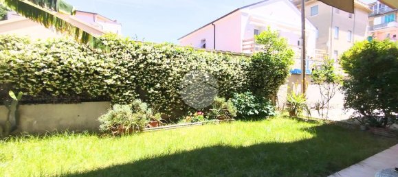 Квартира с 3 спальнями в Пескара, Италия № 165844 23