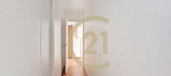 Квартира с 3 спальнями в Вилье-ле-Бель, Франция № 319399 13