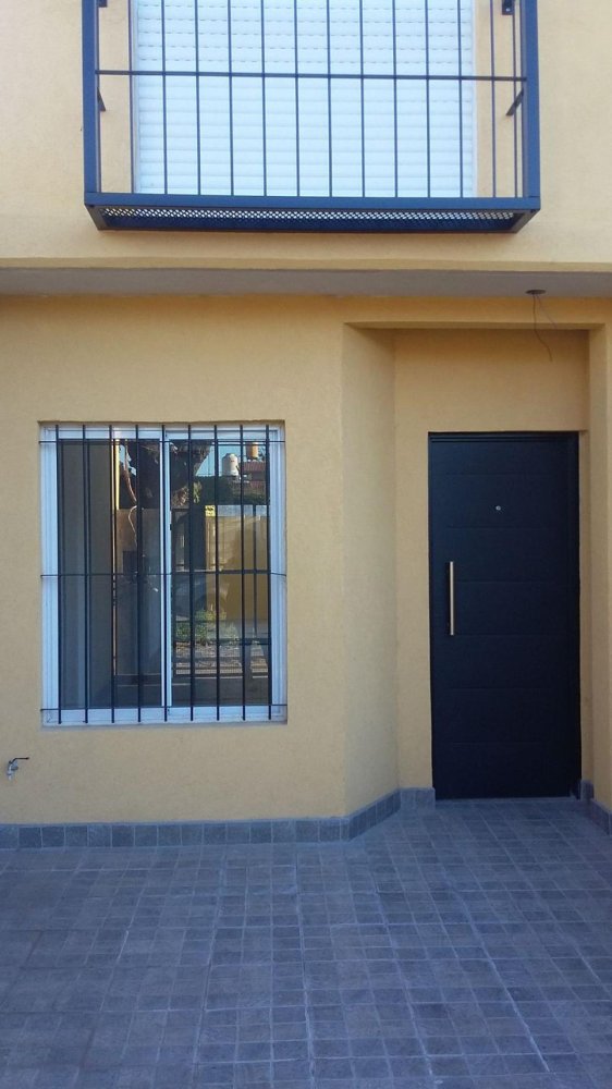 2 Schlafzimmer Haus in San Miguel, Argentina, Nr. 61436