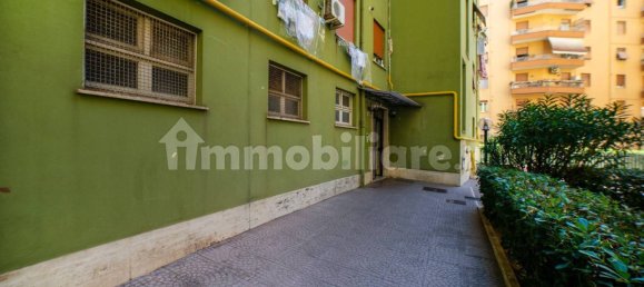 2 bedrooms Apartment in Rome, Italy No. 311812 3