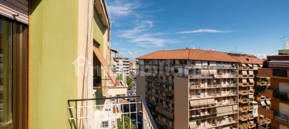 2 bedrooms Apartment in Rome, Italy No. 311812 20