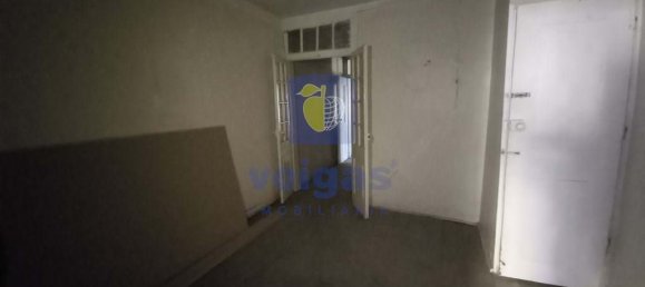 9 bedrooms Building in Lisbon, Portugal No. 102622 14