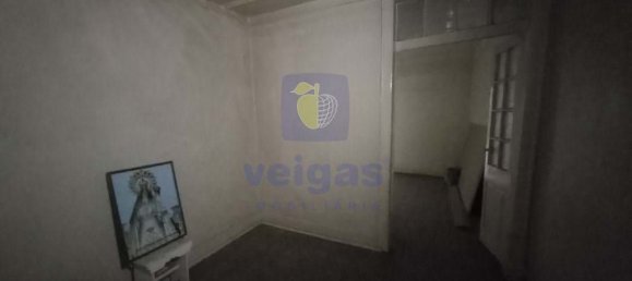 9 bedrooms Building in Lisbon, Portugal No. 102622 7