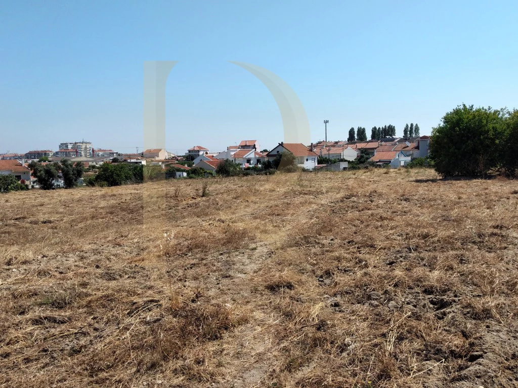  Land in Seixal, Portugal No. 82719