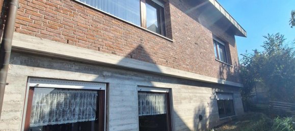 4 bedrooms House in Baden-Wurttemberg, Germany No. 28045 4