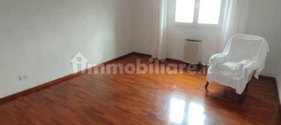 Apartamento T4 em Conselice, Italy N.º 375414 32