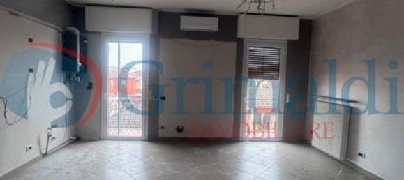 3 rooms Apartment in San Martino Siccomario, Italy No. 6968 7