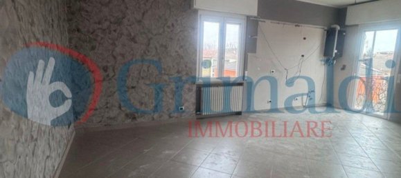 3 rooms Apartment in San Martino Siccomario, Italy No. 6968 4