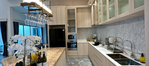 4 bedrooms Villa for sale in Pattaya, Chonburi, Eastern Thailand, Thailand № 60159 11