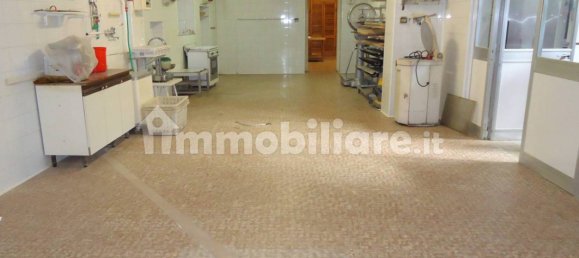 Imóvel comercial de 5 divisões em Brignano Gera d'Adda, Italy N.º 82601 8