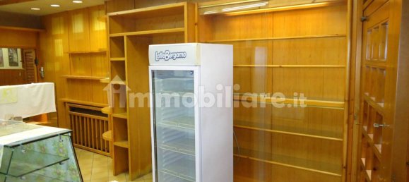 Imóvel comercial de 5 divisões em Brignano Gera d'Adda, Italy N.º 82601 10