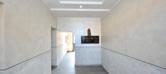 Apartamento de 4 dormitorios en Turin, Italy No. 348662 25