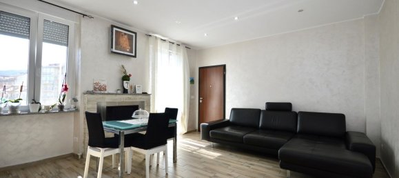 Apartamento de 4 dormitorios en Turin, Italy No. 348662 2