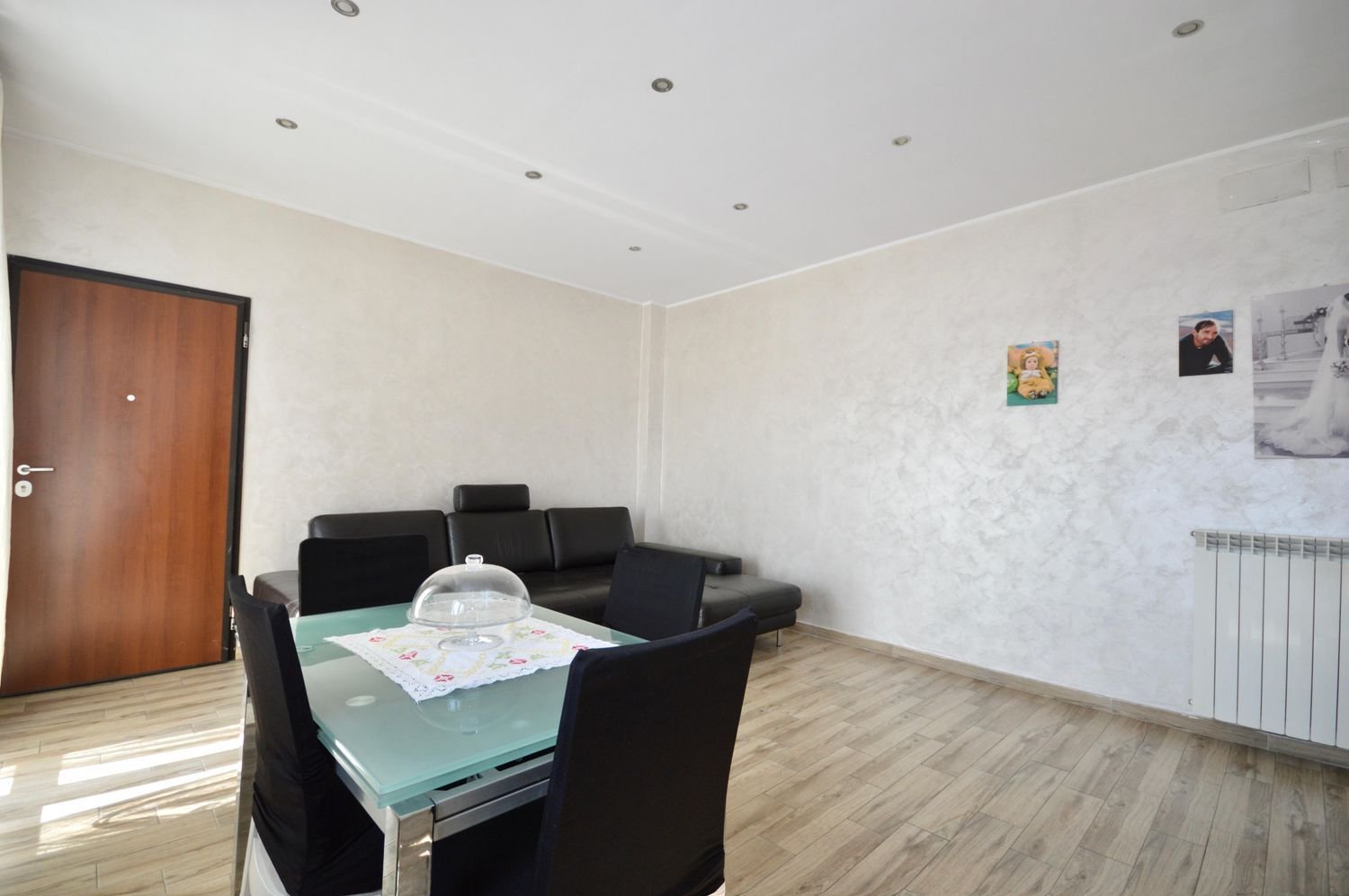 Apartamento de 4 dormitorios en Turin, Italy No. 348662