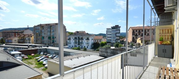 Apartamento de 4 dormitorios en Turin, Italy No. 348662 24