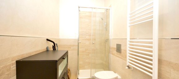 Apartamento de 4 dormitorios en Turin, Italy No. 348662 16