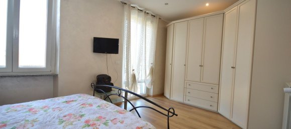 Apartamento de 4 dormitorios en Turin, Italy No. 348662 35
