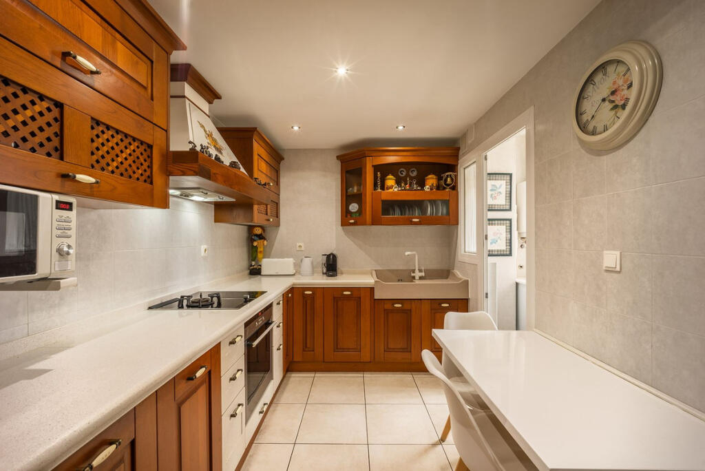 3 Schlafzimmer Wohnung in Marbella, Spain, Nr. 185321