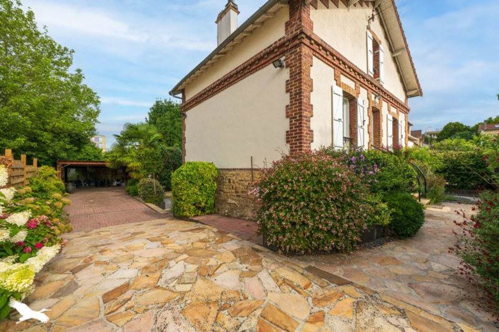 2 chambres Maison à Soisy-sous-Montmorency, France No. 291343