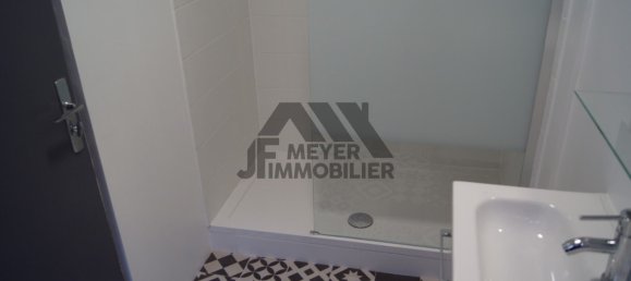 5 bedrooms House in Pompey, France No. 57385 14