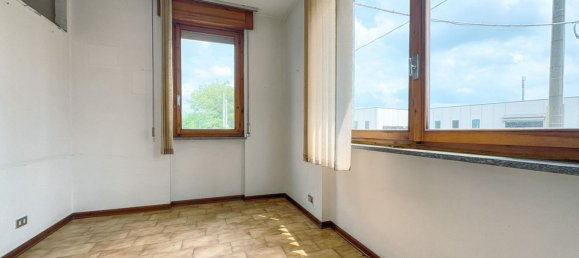 2430m² Building in Cureggio, Italy No. 270682 6