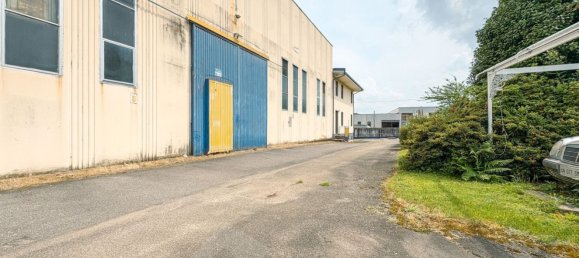2430m² Building in Cureggio, Italy No. 270682 14