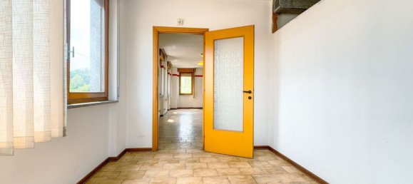 2430m² Building in Cureggio, Italy No. 270682 7