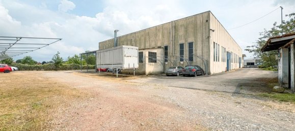 2430m² Building in Cureggio, Italy No. 270682 27