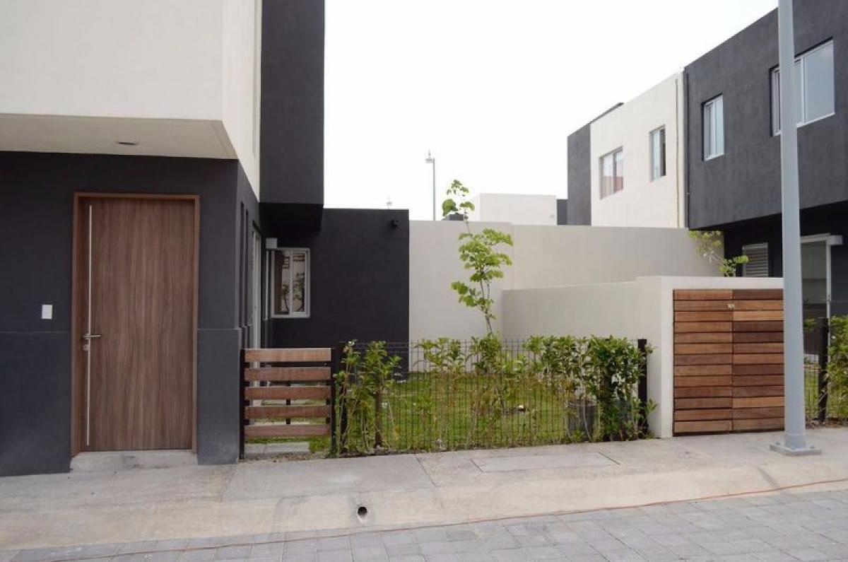 Дом с 3 спальнями в Керетаро, Мексика № 146787