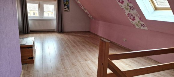 4 rooms House in Salzlandkreis, Germany No. 138638 9