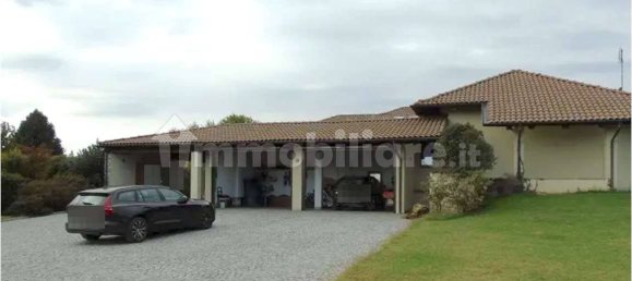 5غرفة فيلا في Caselle Torinese, Italy رقم 95181 12