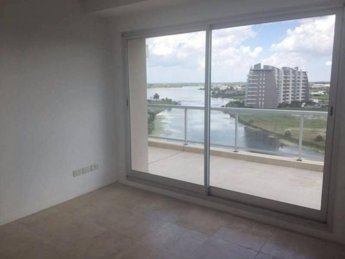 Studio in Tigre, Argentina, Nr. 60109