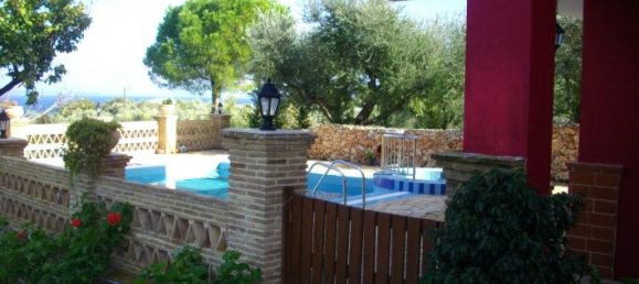 8 غرف نوم عقار تجاري في Zakynthos, Greece رقم 663 17