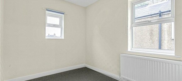 Casa T3 em Surrey, United Kingdom N.º 8571 19