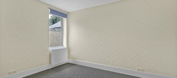 Casa T3 em Surrey, United Kingdom N.º 8571 18