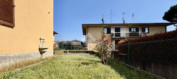 3 bedrooms Apartment in Castegnato, Italy No. 207065 3